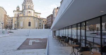 Caffetteria_Piazza_Augusto_Imperatore_d0