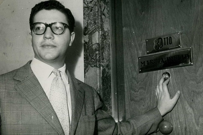 Ettore_Scola_Al_MarcAurelio._Roma_1952_d0