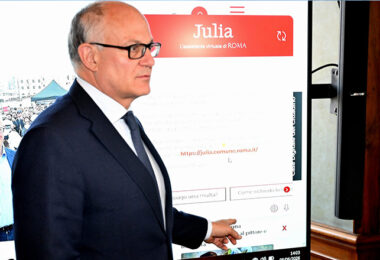 Julia assistente virtuale