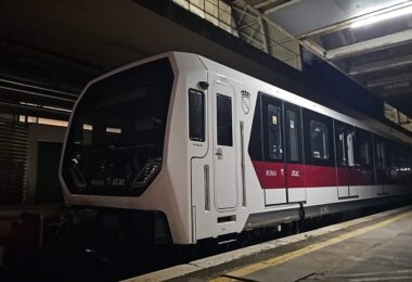 metropolitana_nuovi_treni_hitachi_d0